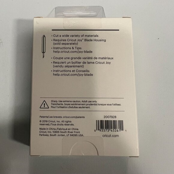 Cricut Joy Replacement Blade: Silver Craft Cutting Tool for Cricut Machines - Picture 5 of 8